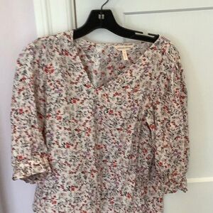 NWOT REBECCA Taylor pretty blouse